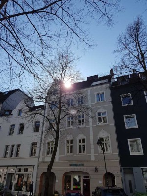 Modernes Maisonette  im Jugendstilhaus Flingern Nord