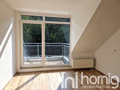 Blick ins Grüne - 2RWE mit EBK und Balkon!