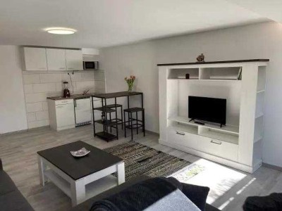 Exklusive, gepflegte 1-Zimmer-Souterrain-Wohnung in Bayreuth