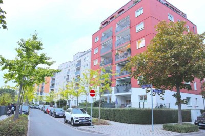 Neuwertige 3-Raum-Wohnung mit Balkon und Einbauküche in Frankfurt am Main