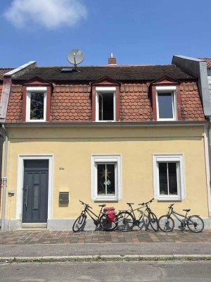 Ab 1.10.2025 Reihenmittelhaus in Bamberg Moosstraße zu vermieten mit tollen Garten