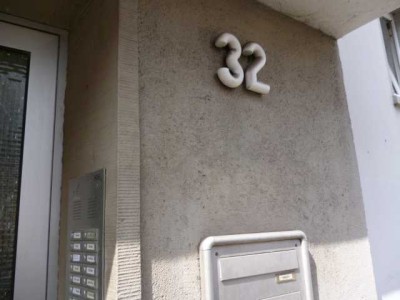 Ich bin ab sofort zu haben - große 2-Zimmerwohnung mit Laminatboden