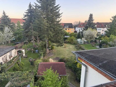 Stilvolle 3-Zimmerwohnung im DG eines ruhigen 3-Familienhauses in Dessau-Roßlau