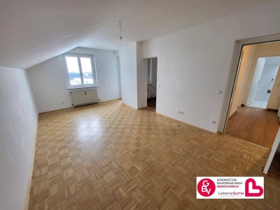 Ideal für Familien! großzügige 4-Zimmer Wohnung