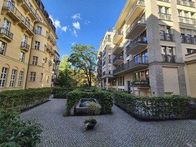 Bezugsfreies Penthouse am Ernst-Reuter-Platz • großer Balkon • Energieeffizienz B