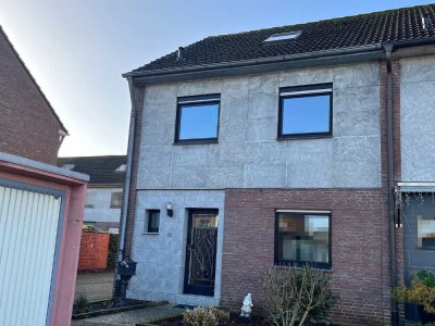 Solides Reihenendhaus mit Garten und Garage in Moers-Meerbeck