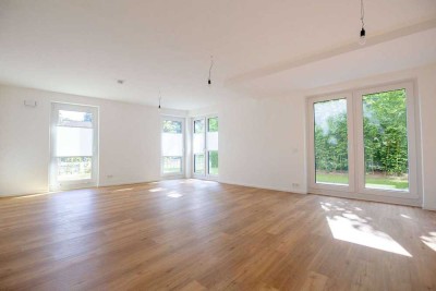 Große 3-Zimmer Wohnung mit hellem Garten