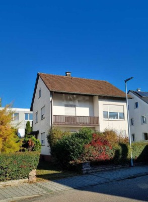 Einfamilienhaus mit energetischem Sanierungskonzept und Baugenehmigung in Deizisau