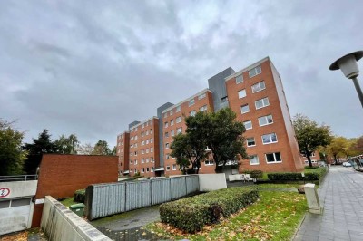 Moderne 1,5 Zimmer mit neuwertiger EBK, Terrasse, TG-Stellplatz