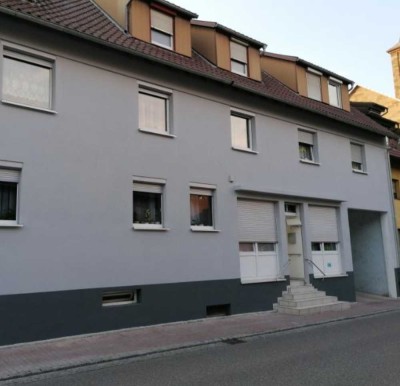 Attraktive 3-Zimmer Wohnung mit Dachschrägen in Leingarten