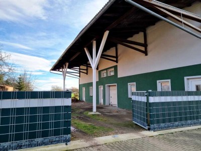 Scheune mit Potenzial zum kreativen Ausbauen + 30 KW Solaranlage