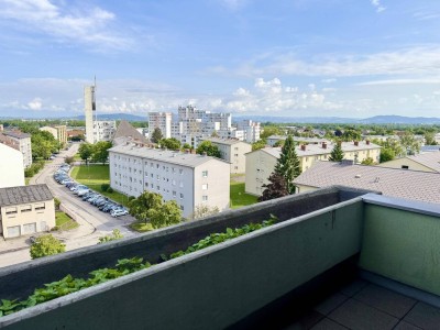 Wohnen mit Weitblick - Helle Wohnung mit Loggia