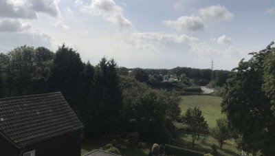 Charmante Dachgeschosswohnung mit Balkon in zentraler Lage von Wermelskirchen