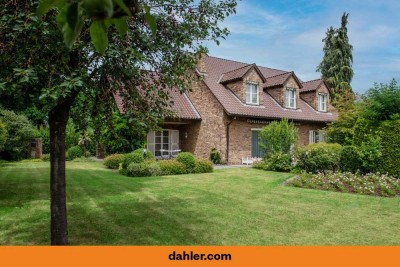 Elegantes Einfamilienhaus im bretonischen Stil