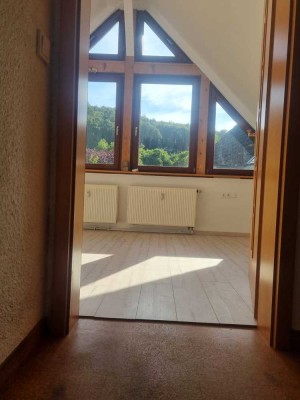 EFH mit 4-5  Zimmer Bad Küche in ruhiger Lager i.d.N.  Gladenbach
