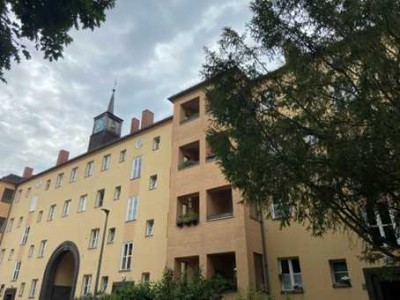 Wunderschöne 2,5 Zimmerwohnung im Herzen von Zehlendorf zu vermieten