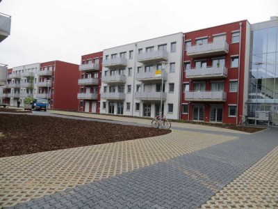 2-Zimmer-Erdgeschosswohnung mit Terrasse, Abstellraum und EBK in Marburg