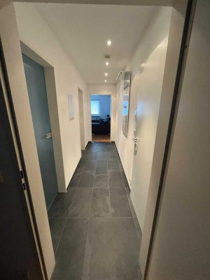 Geschmackvolle Zweizimmerwohnung mit Balkon und EBK in Backnang - Waldrems.