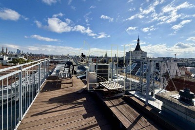 SONNENDURCHFLUTETE DACHGESCHOSS-MAISONETTE MIT TERRASSE!
