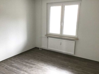 Sanierte 2 Zimmer-Wohnung mit Balkon in Baumheide / Freifinanziert