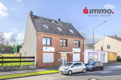 Großes, freistehendes Einfamilienhaus mit Einliegerwohnung und Garage  in Siersdorf