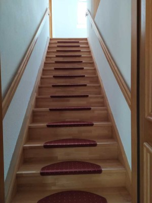 Helle 3-Zimmer Dachgeschosswohnung mit Balkon in Beelitz