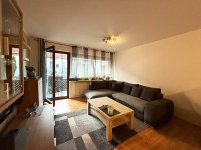 Charmante 2-Zimmer-Wohnung mit Balkon Attraktive Kapitalanlage in gepflegtem Mehrfamilienhau