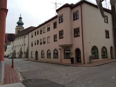 Nähe Stadtplatz gelegene, helle 1,5 Zimmerwohnung