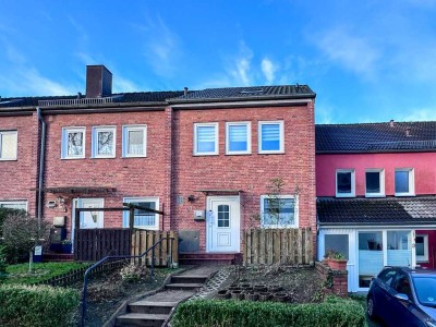 Preiswertes 4-Zimmer-Reihenhaus mit EBK in Flensburg Neustadt