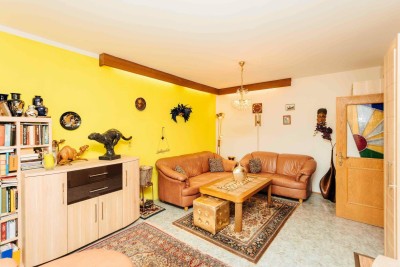 Schöne, helle 2-Zimmer-Wohnung mit Balkon &amp; Parkplatz in Gratkorn!