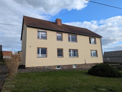 Schönes Zweifamilienhaus zum sofortigen Bezug