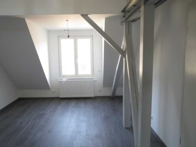 Moderne Maisonettewohnung mit offener Galerie in Durlach, saniert 2015