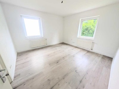 **Erdgeschoss, eigener Garten und modernes Tageslichtbad gewünscht? Dann schnell sein!**