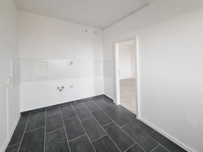 Ihr neues Zuhause: 3 Zimmer, großer Balkon & helle Küche !