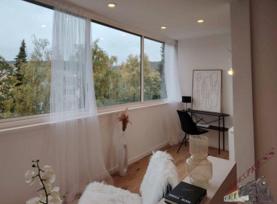 Helle 3-Zimmer-Wohnung mit tollem Ausblick in ruhiger Lage -top saniert- wartet!