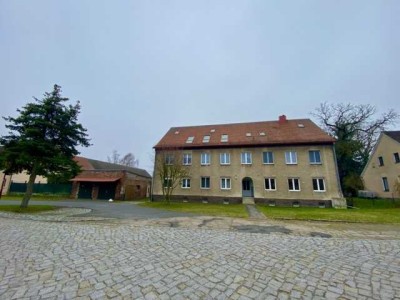 Großer Bauernhof super in Schuss für Mehrgeneration, Werkstatt, Autosammlung usw.