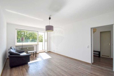 Sonnige 2-Zimmer-Wohnung mit Balkon in Bad Homburg