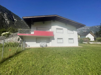 Traumhaftes Einfamilienhaus mit Einliegerwohnung