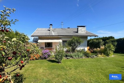 Großzügiges Familienhaus mit idyllischem Garten
