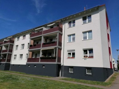 3-Raumwohnung mit Balkon - Erstbezug nach Sanierung
