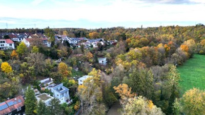 Exklusives Einfamilienhaus mit Weitblick in naturnaher Hanglage