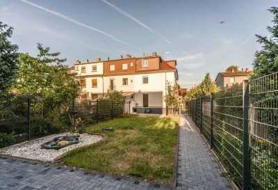 ***Saniertes Reiheneckhaus mit Garten in Offenbach***
