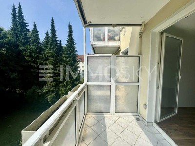 Listliebe pur – elegante Wohnung mit Balkon und Mansarde!