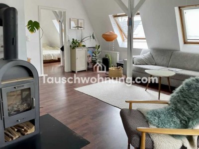 Tauschwohnung: DG-Wohnung mit Terrasse in Ehrenfeld gegen 3 Zimmer