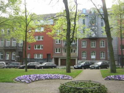 Zentrale 1-Zimmerwohnung mit sw-Balkon ggü. Stadtpark