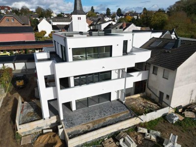 Penthouse über den Dächern von Weilerswist-Metternich – Bauhaus trifft Geschichte