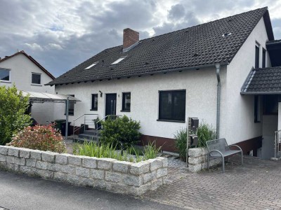 Attraktive 4-Zimmer-Dachgeschosswohnung in Gundelsheim