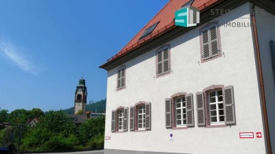 Traumhaft schön! Großzügige 3-Zimmer-Whg. mit Denkmalcharme – ideal für Paare & kleine Familien!