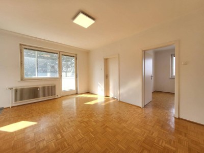 ZENTRUMSNAHE 3-ZIMMERWOHNUNG MIT BURGBLICK UND LOGGIA