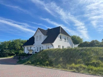 Sylt Hörnum Freistehende "Weiße Villa am Meer" für hohe Ansprüche  in den Dünen mit Mini-Meerblick